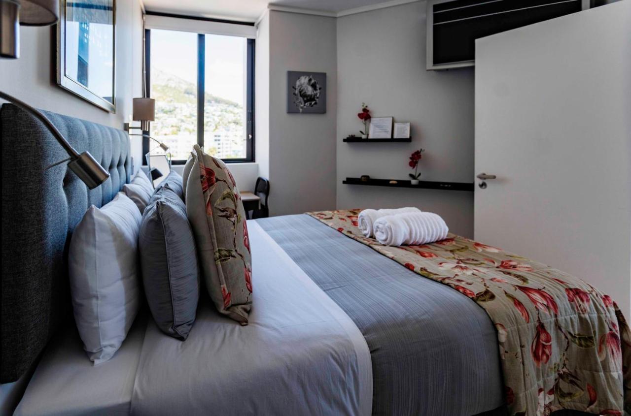 Flamingo Sea Point Sea View Luxury Best Position 1 Bedroom Apartment Queen Size Bed & Inverter For Tv Ciudad del Cabo Exterior foto