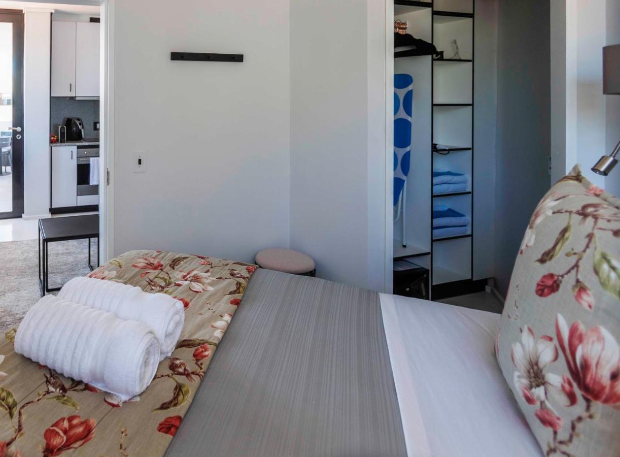 Flamingo Sea Point Sea View Luxury Best Position 1 Bedroom Apartment Queen Size Bed & Inverter For Tv Ciudad del Cabo Exterior foto