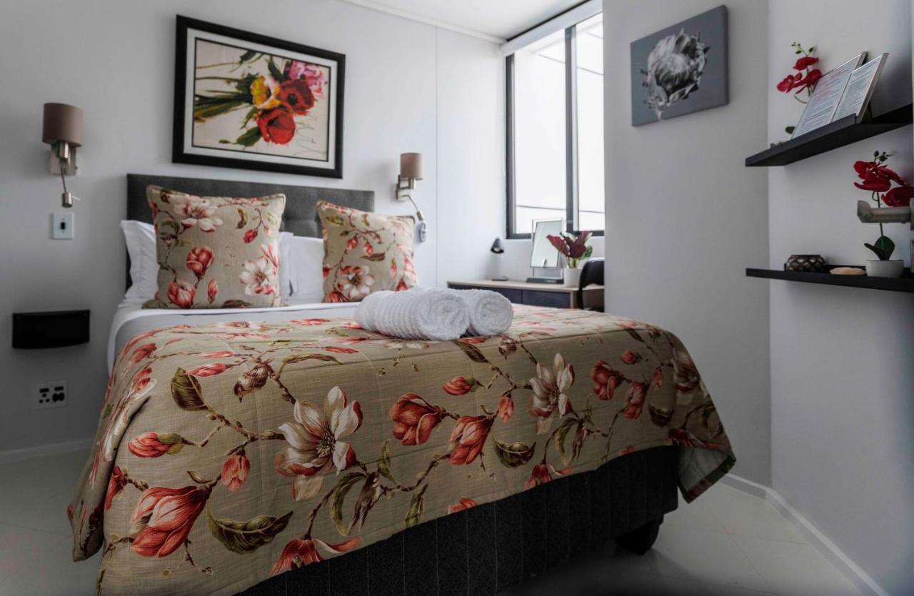 Flamingo Sea Point Sea View Luxury Best Position 1 Bedroom Apartment Queen Size Bed & Inverter For Tv Ciudad del Cabo Exterior foto